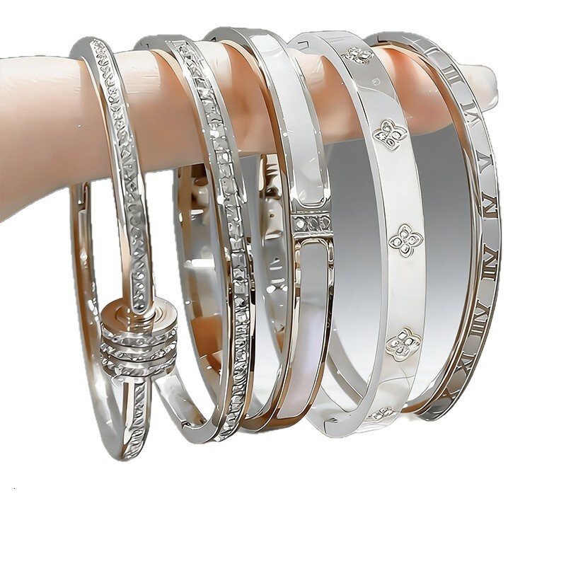 Ice with VVS moissanite 04 stainless steel bracelet, a popular and versatile diamond-studded bracelet for women, selling well internationally, with 18 - view 6