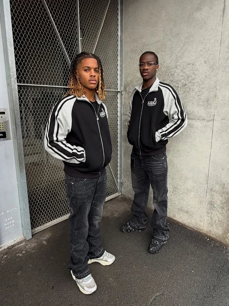 Y2K Vintage Slim Fit Jeans Trendy Washed Men Women Harajuku Hip Hop Straight Leg Pants Gothic Fringed Casual Micro Flared Z260313