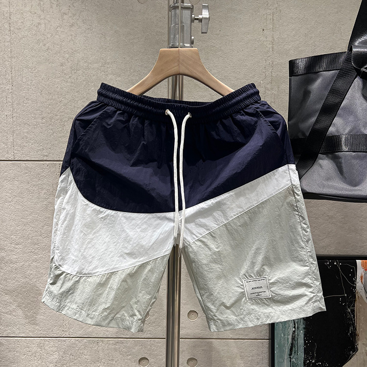 Men's American Streetwear Shorts - Summer Loose Casual Athletic High-Street Basketball 5-Inch Trendy Breathable Beach Mid-Thigh Shorts