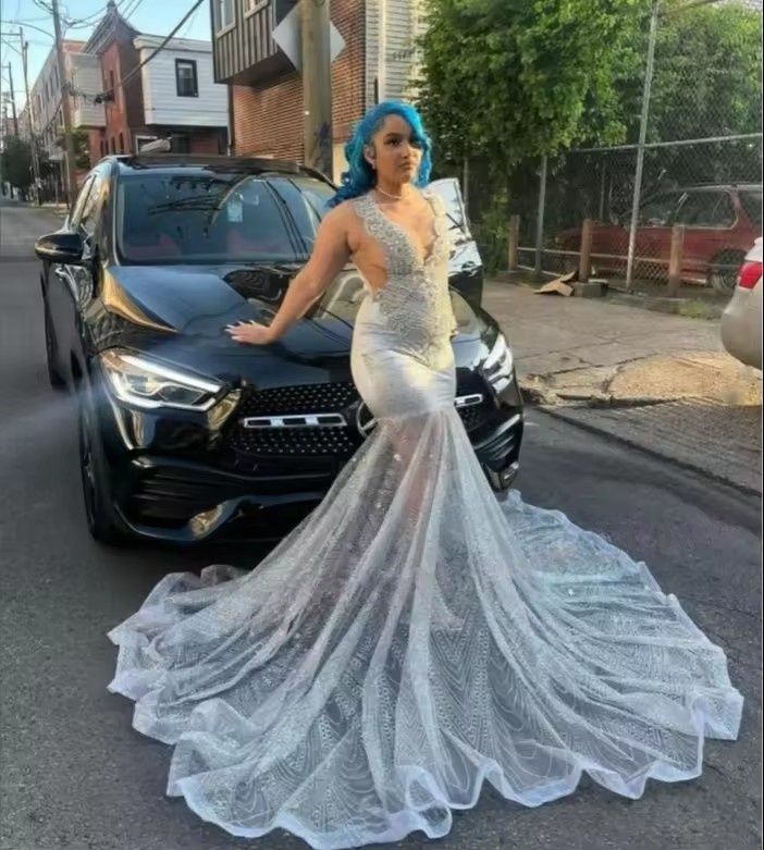 Sparkling Silver See Through Mermaid Dress Gorgeous Crystal Beaded Appliques Black Girl Birthday Party Prom Customized J01 B0313