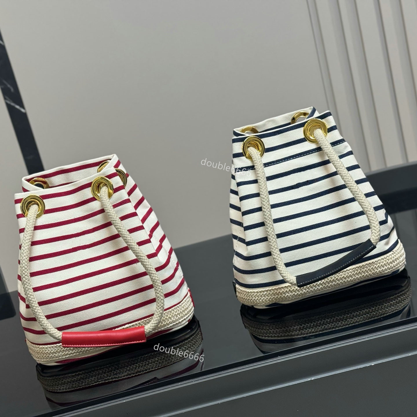 Luxury Designer Women's Travel Bag Canvas Bucket Bag Handbag Shoulder Bag Tote Bag Crossbody Bag Phone Bag Makeup Bag Messenger Bag Commuter Bag