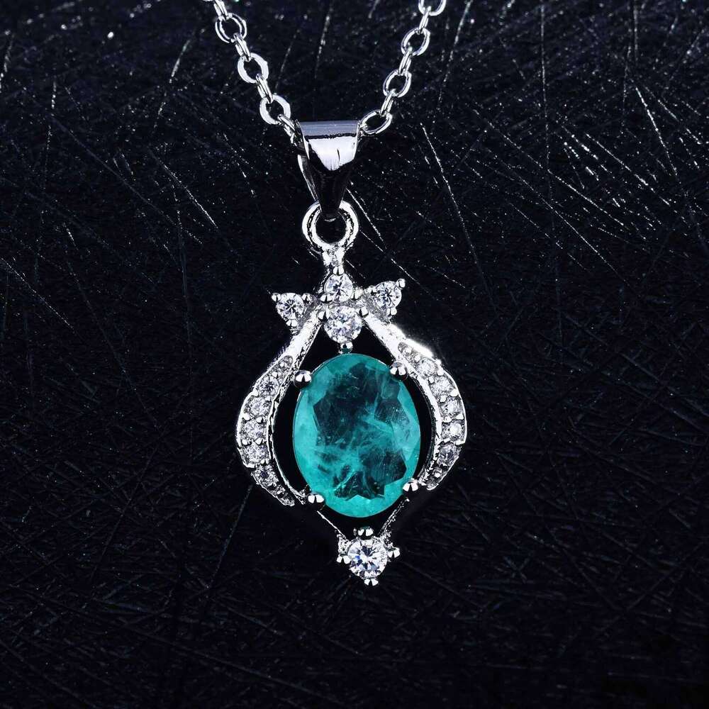Luxury Paraiba Tourmaline Stone Pendant Necklaces Ladies Fashion Silver Color Clover Necklace Chain Wedding Jewelry Gifts