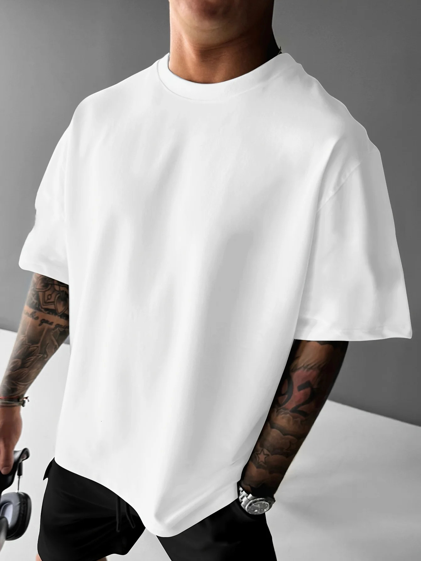 Mens summer 100 pure cotton fashionable casual loose never give up graphic printed round neck short sleeved T-shirt top 251231