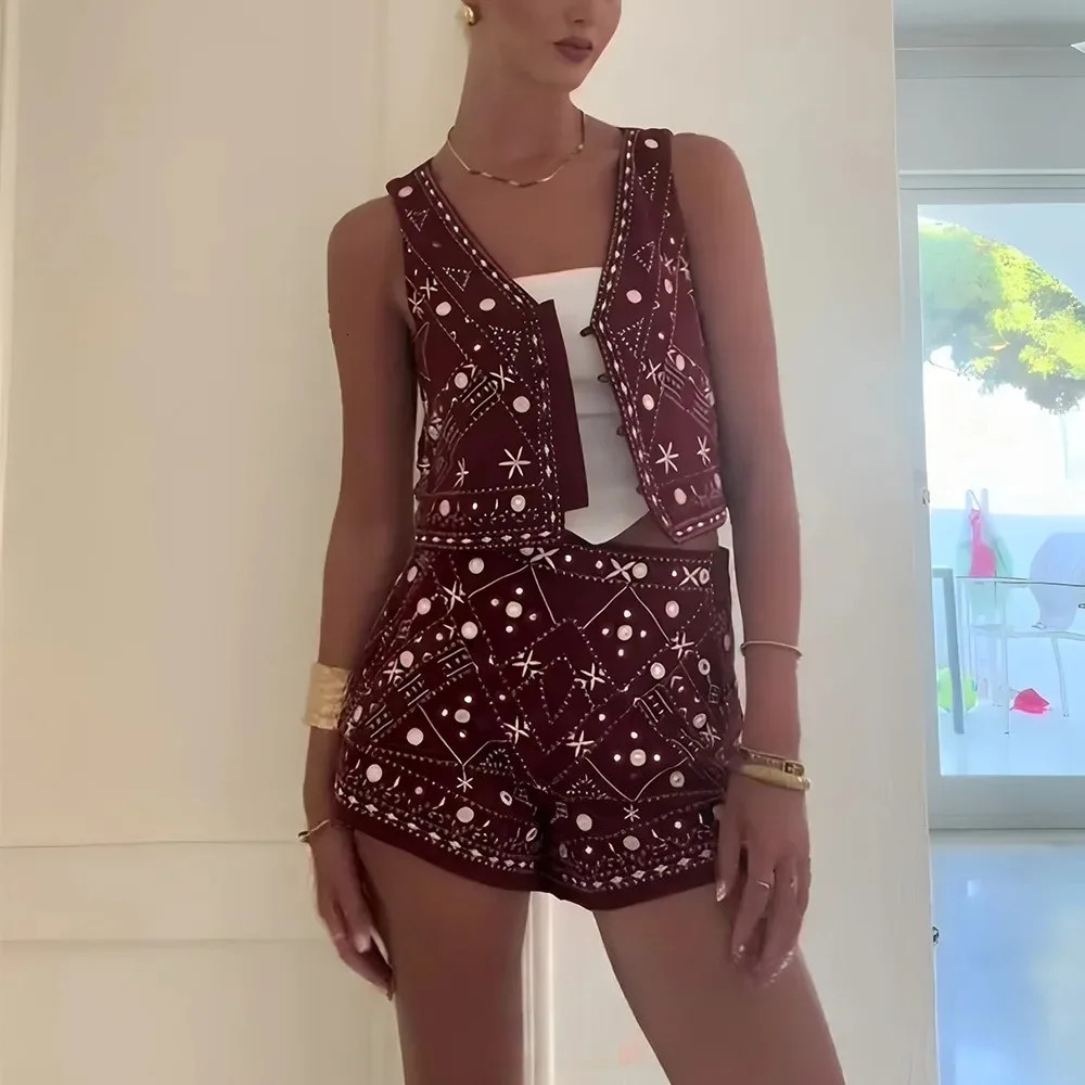 KONDALA Casual Chic Red Embroidery Women Suit V Neck Sleeveless Vest Wide Leg Shorts Fashion Summer Boho Sets 251231