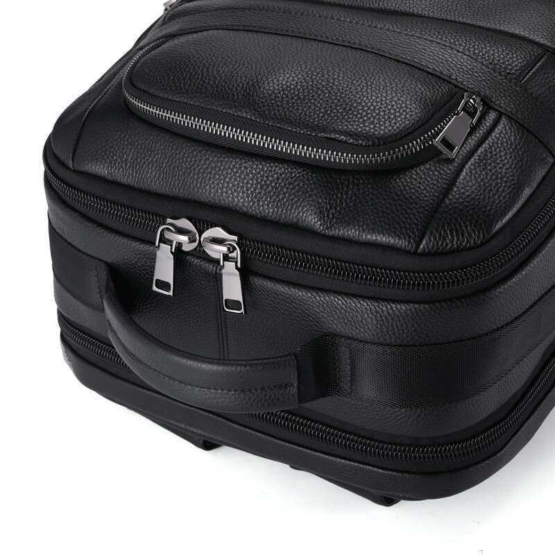 Luxury Shoulder Bags Totes Hobo New Genuine Leather Large Capacity Travel Business Commute Backpack Men S Top Layer Cowhide Laptop Bag SENYY