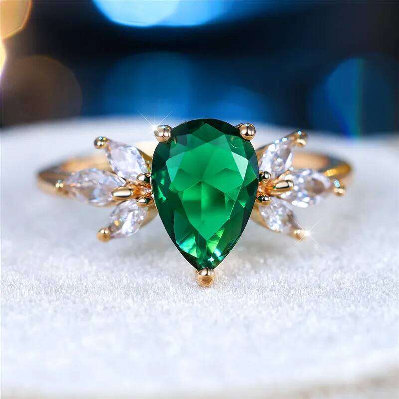 Cute Female Green Zircon Stone Water Drop Ring Charm Gold Color Wedding Jewelry For Women