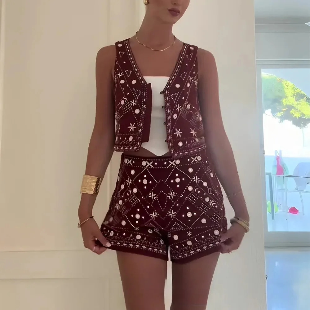 KONDALA Casual Chic Red Embroidery Women Suit V Neck Sleeveless Vest Wide Leg Shorts Fashion Summer Boho Sets 251231
