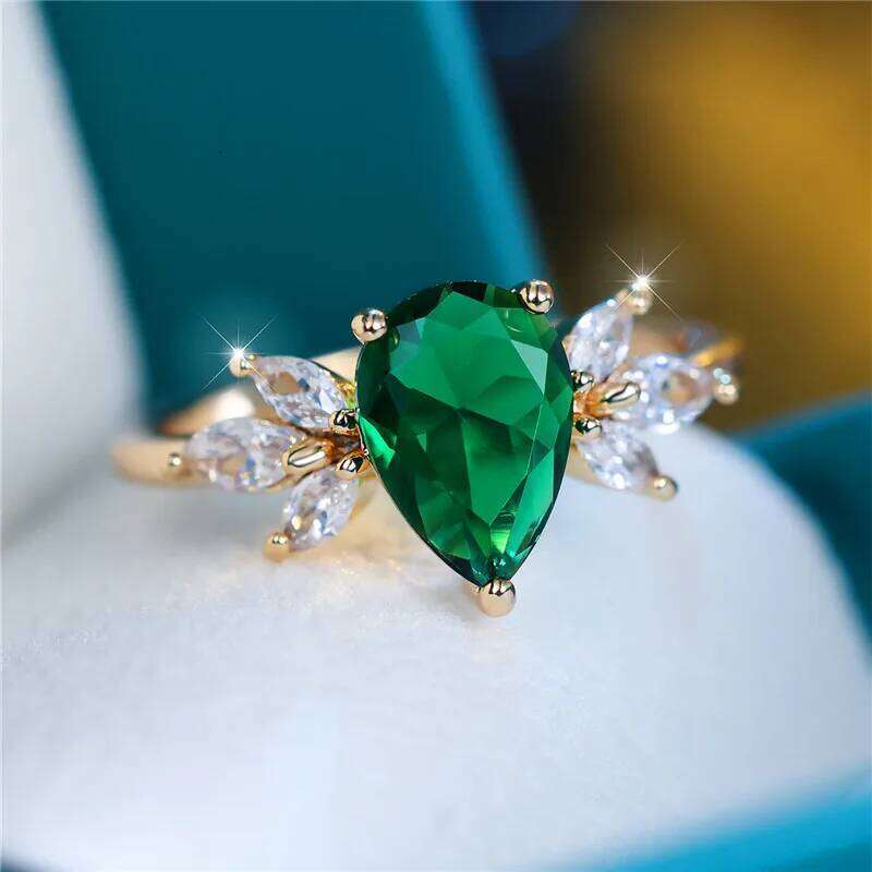 Cute Female Green Zircon Stone Water Drop Ring Charm Gold Color Wedding Jewelry For Women