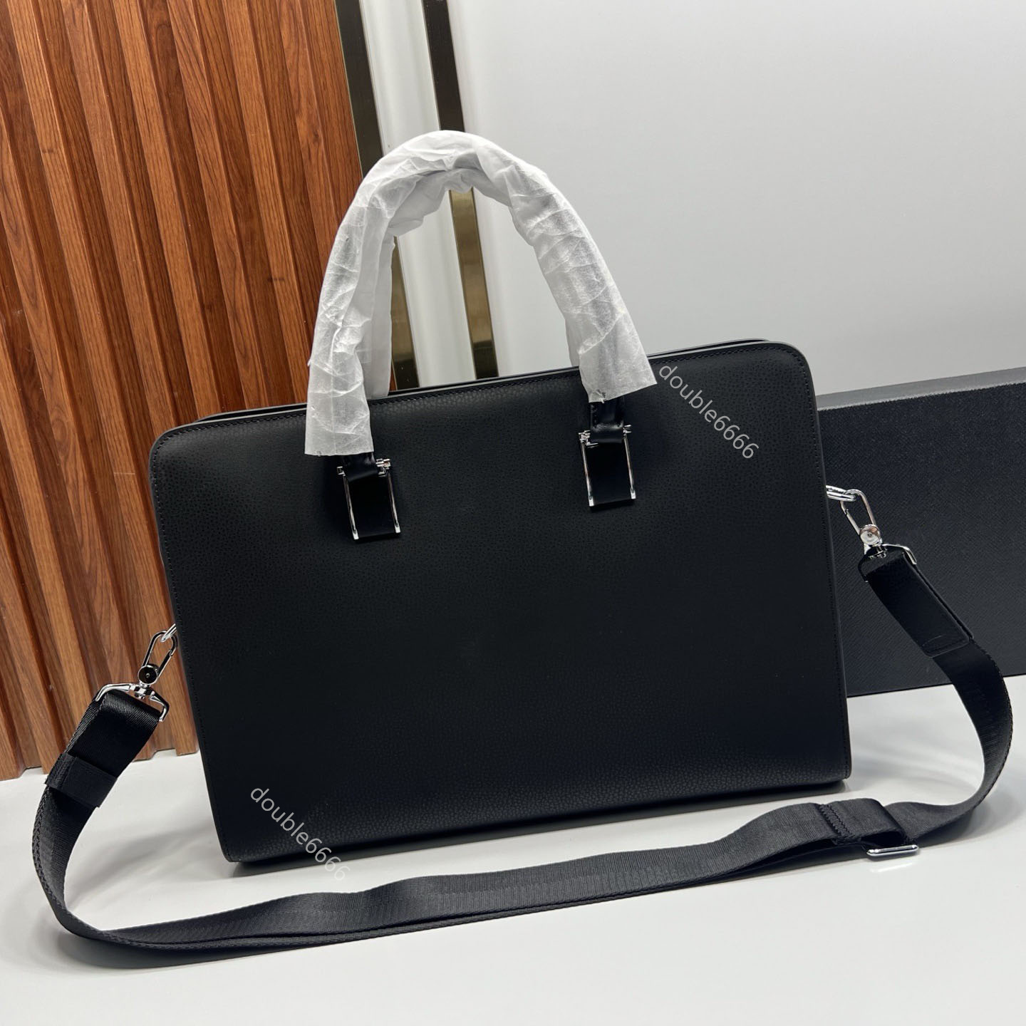 Top quality Designer cowhide briefcase for men Large capacity crossbody bag women Handbag computer file bag Leather Business Bag Fashion Shoulder Bag messenger bag