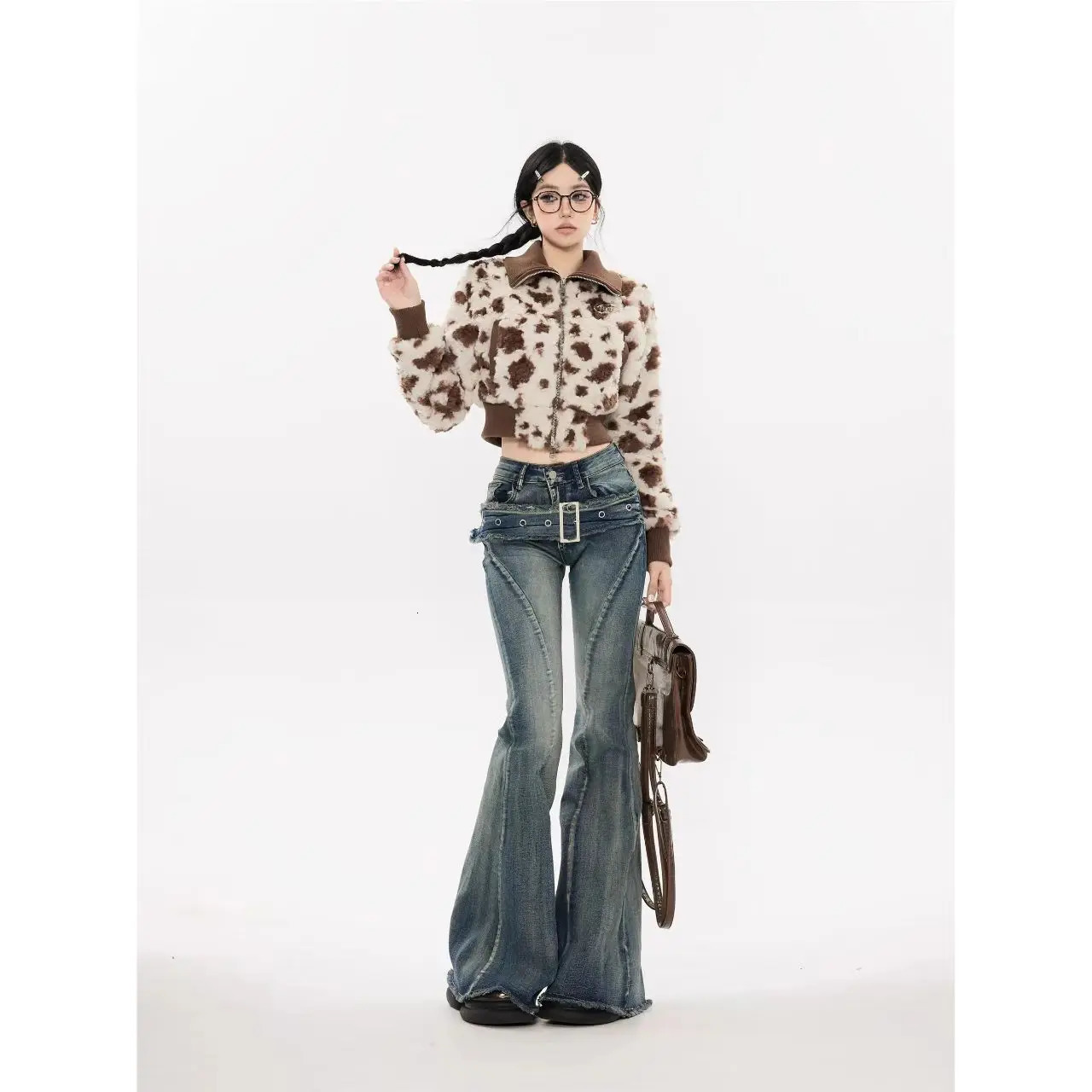 retro micro-flare women jeans ins fashionable streetwear girl style belt bristled slim straight pants 260120