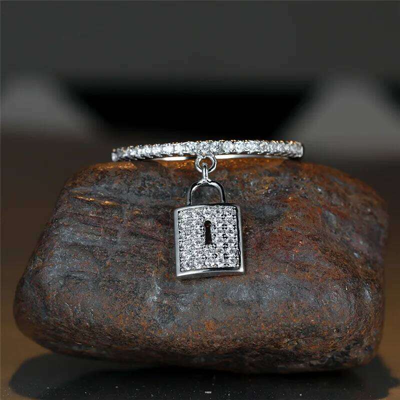 Luxury Female Crystal Lock Pendant Ring Trendy Gold Silver Color Engagement Jewelry Charm White Zircon Wedding Rings For Women