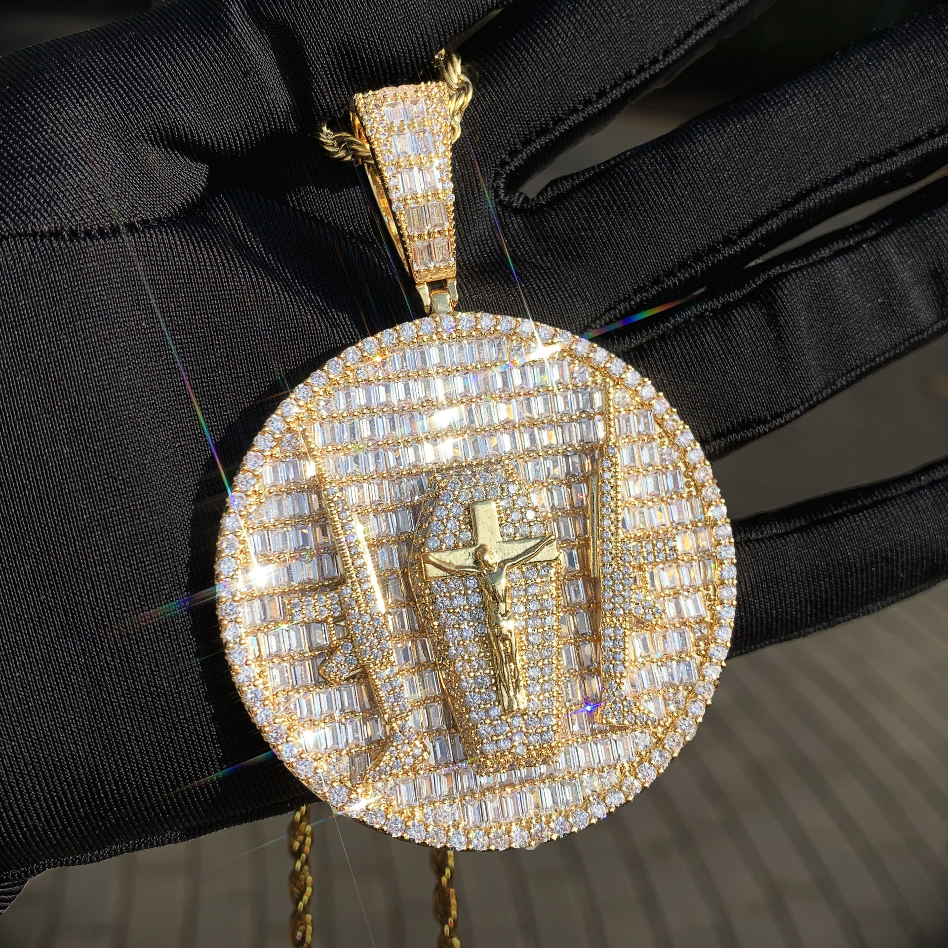 Hip Hop Jesus Cross Pattern Pendants Necklace Bling CZ Diamond Stones Religious Jewelry