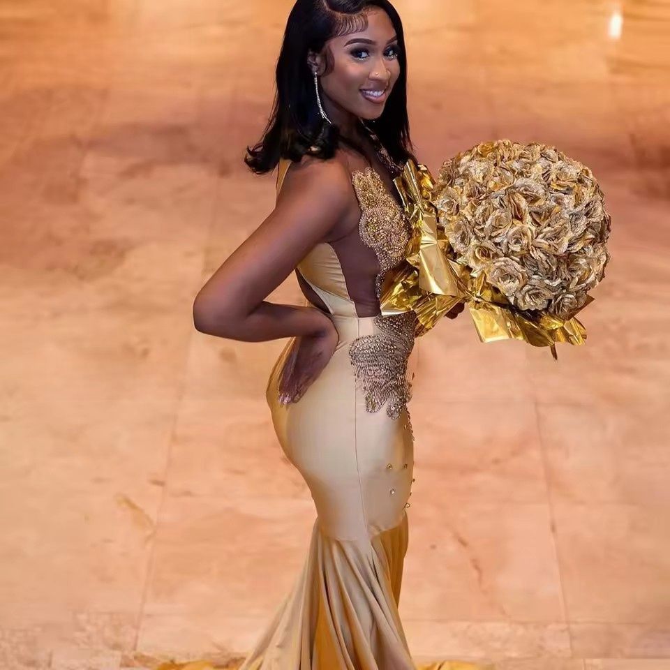 Sexy Gold Sequins Mermaid Prom Dresses For Black Girls 2026 Glitter Crystal Plus Size Backless Evening Occasion Birthday Gowns Customized J02