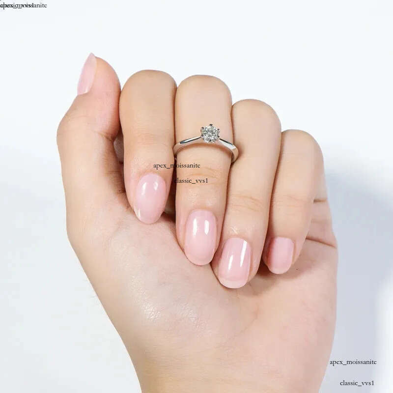 IOGOU Mosanite Diamond Rings for Women 0.5 Engagement Round Cut Solitaire Ring Real 925 Sterling Silver Wholesale Jewelry250122bj 1e