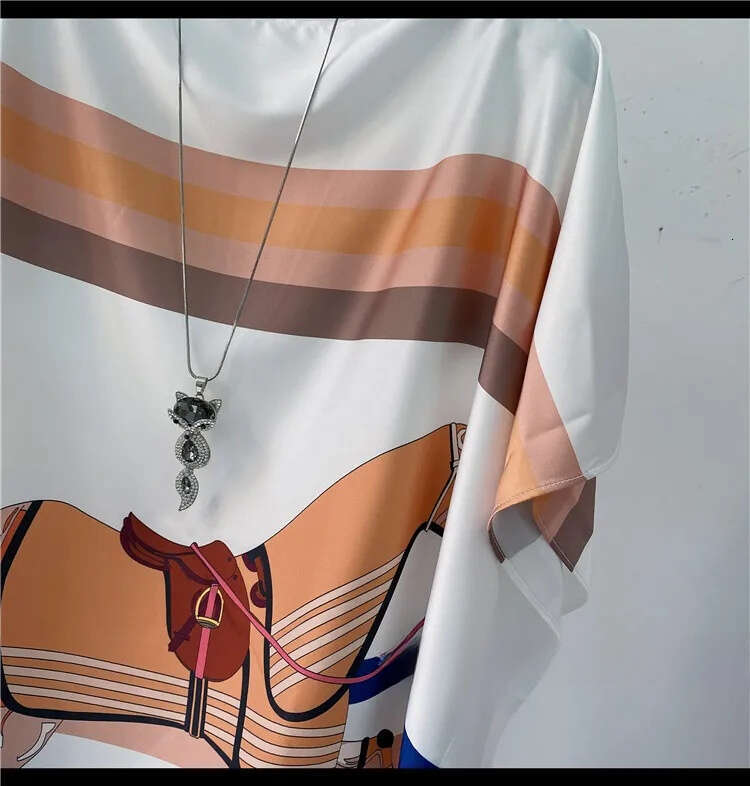 Short Batwing Sleeve Lady Print Tops Lady's Loose Shirts Summer European Women Blouses Women's short-sleeve shirt