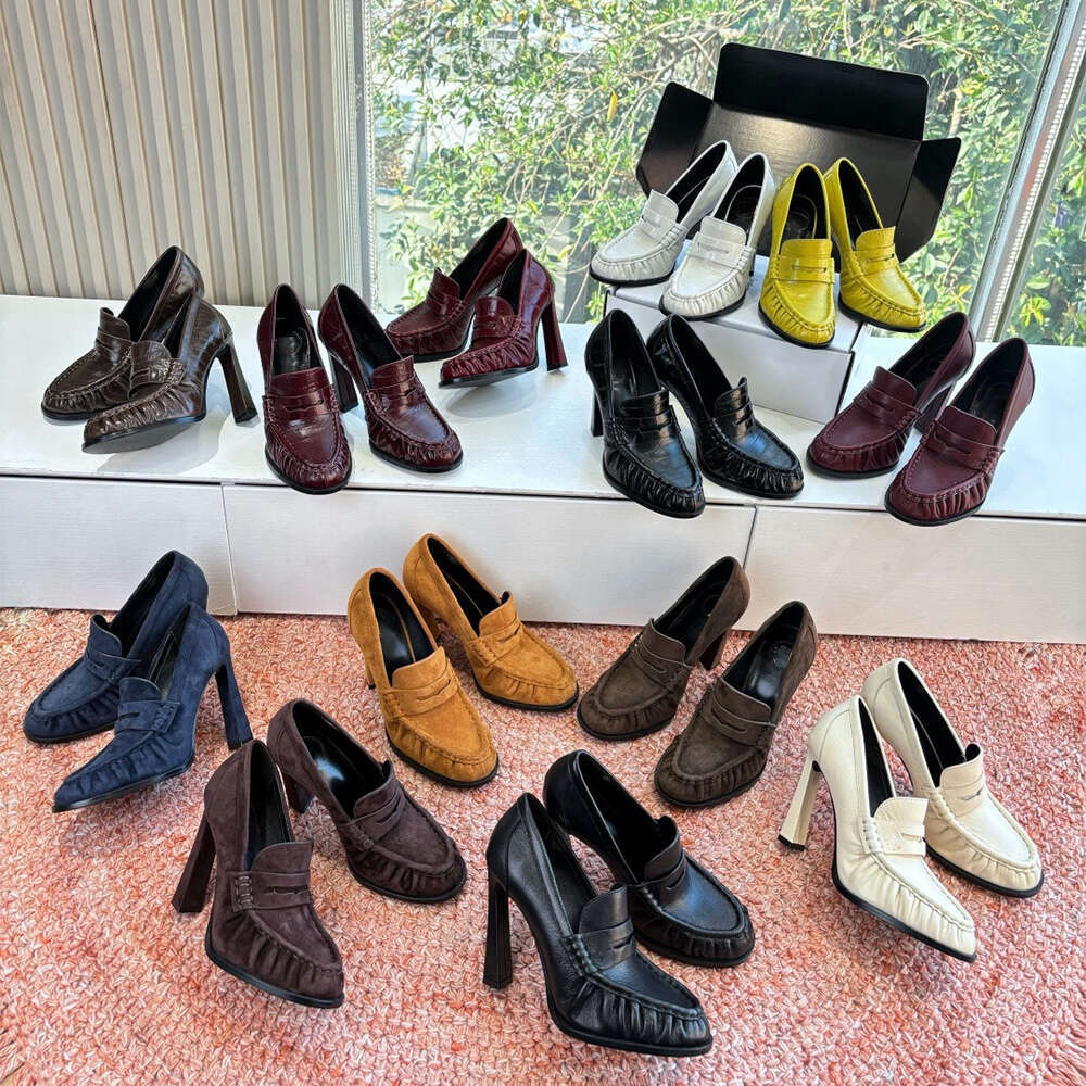 Designer High Heel Loafers for Women Gold Metal Logo Italian Lambskin Classic Almond Toe Comfortable Slip-On Size 35-42