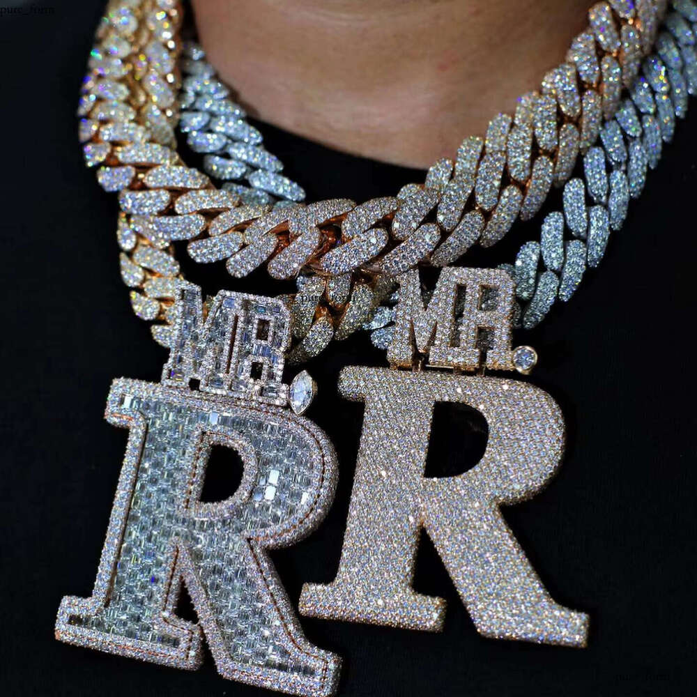 Iced Out Hip Hop VVS Men's Fine Jewelry Sterling Silver 18K Gold Plated 3D Moissanite Pendant