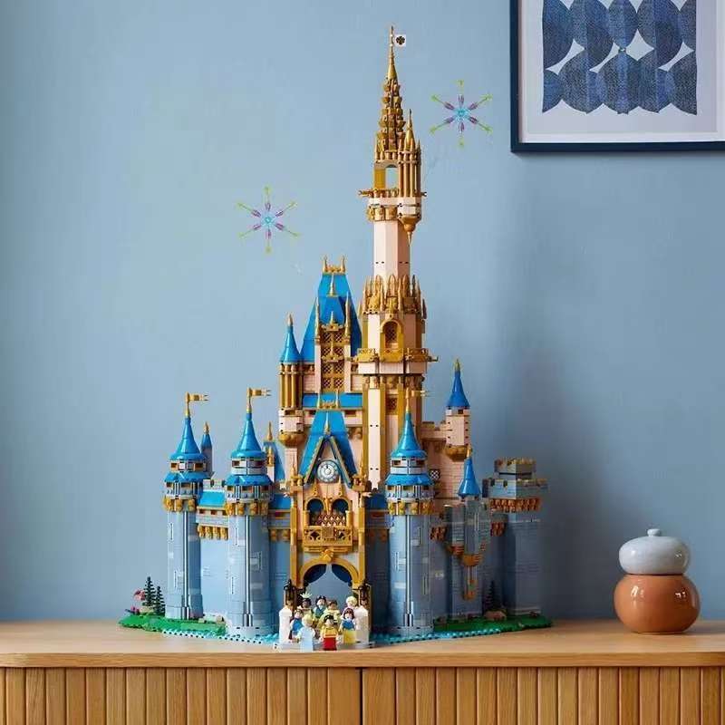 Building block castle micro-particle high-difficulty assembly puzzle toy birthday gift with free shipping