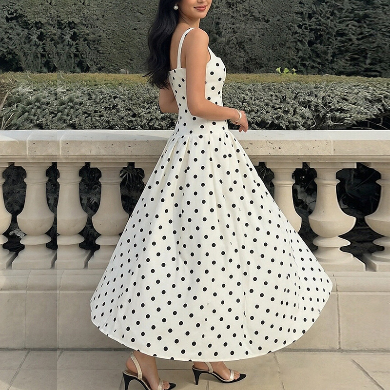 Autumn New Fashion High-end Polka Dot Strapless Dress Off-shoulder Dress