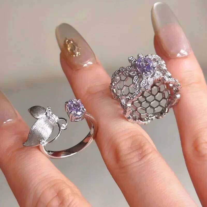 Light luxury taro purple crystal hollow out rings for women exquisite silver 925 drawing butterfly wedding ring fashion jewelry
