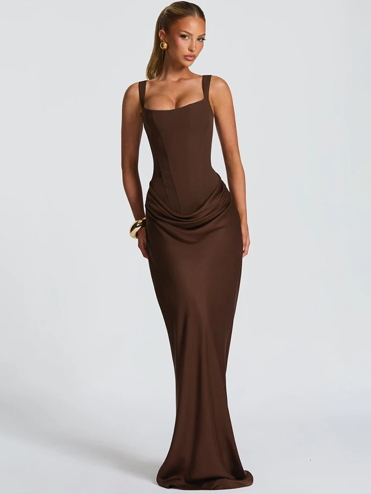 Mozision Elegant Backless Sexy Maxi Dress Women Gown Fashion Square Collar Sleeveless Skinny Ruched Club Party Long Dresses 251231 - view 5