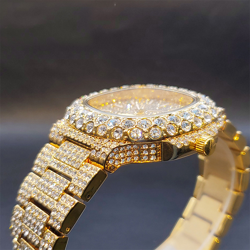 Designer Hip Hop Iced Out Square Quartz Watch for Men Moissanite CZ Rhinestone Thorn Dial Bling Rapper Wristwatch 126849
