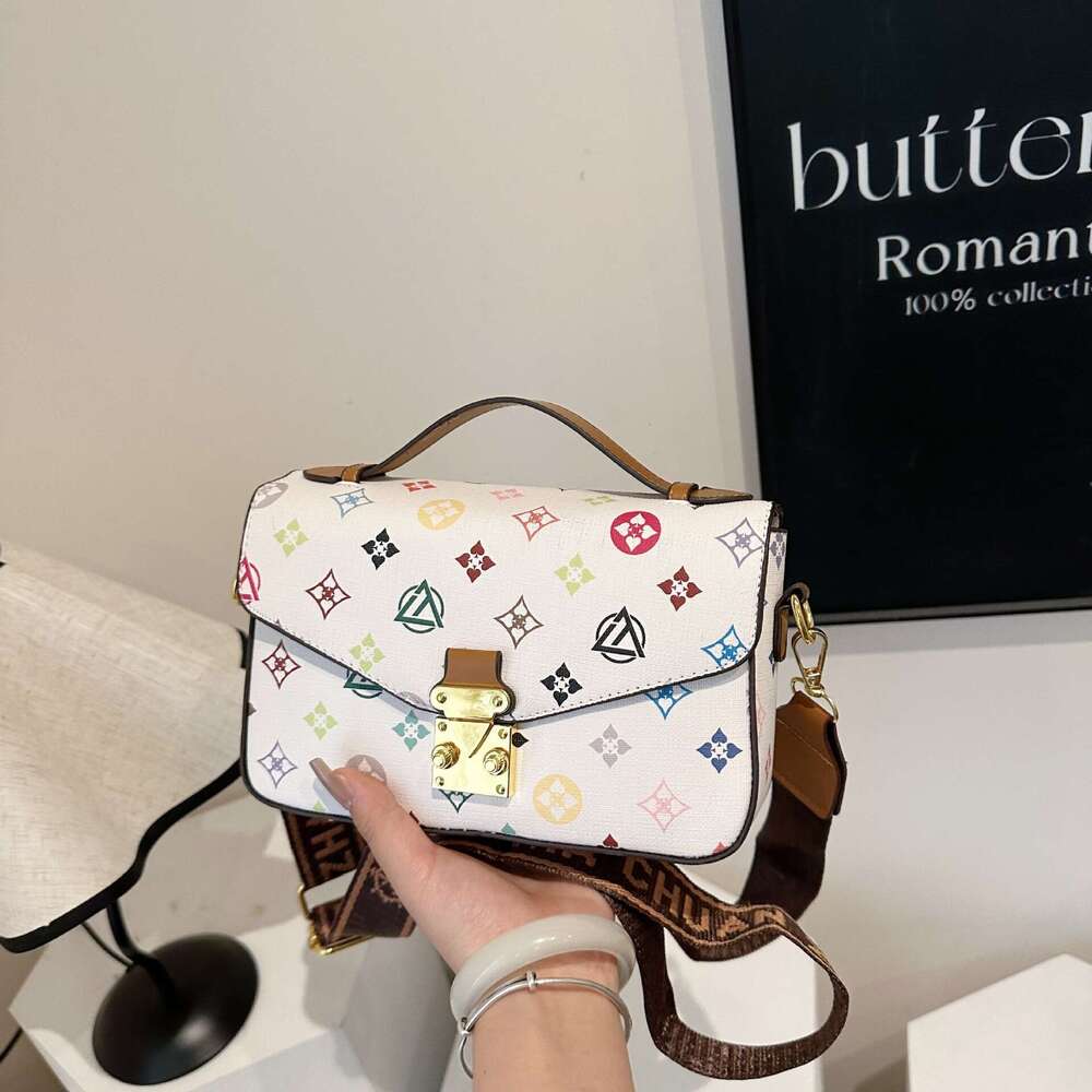 New Fashion Niche for Women High-end Printed Small Square Classic Versatile Crossbody Shoulder Bag