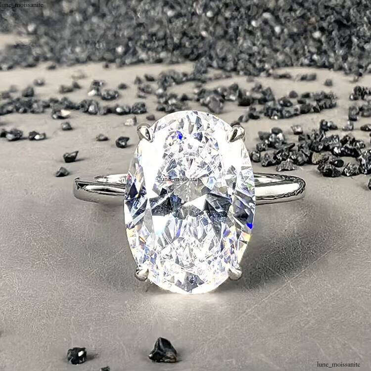 VVS Moissanite Direct Sale 925 Sterling Silver Women's Wedding Ring Rhodium Plated Large Oval Brilliant Stone Elegant Classic