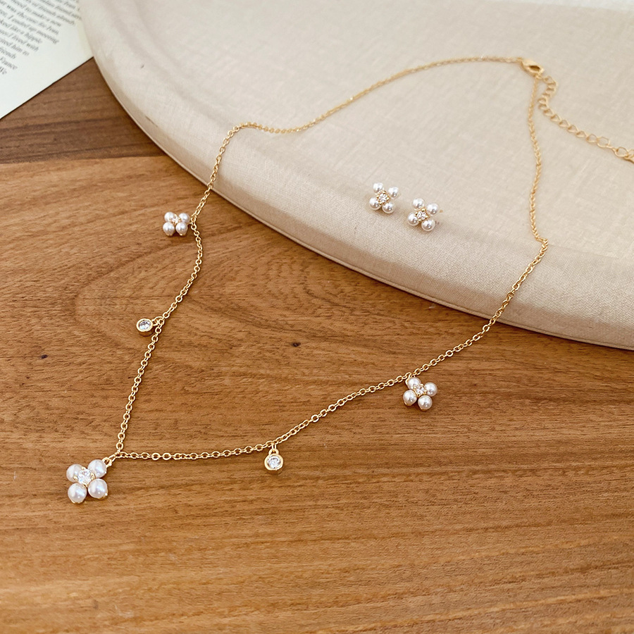 Real Gold Plated Zircon Flower Pearl Earrings Necklace Elegant Commuting Versatile Jewelry Set Light Luxury Niche Accessories - view 7