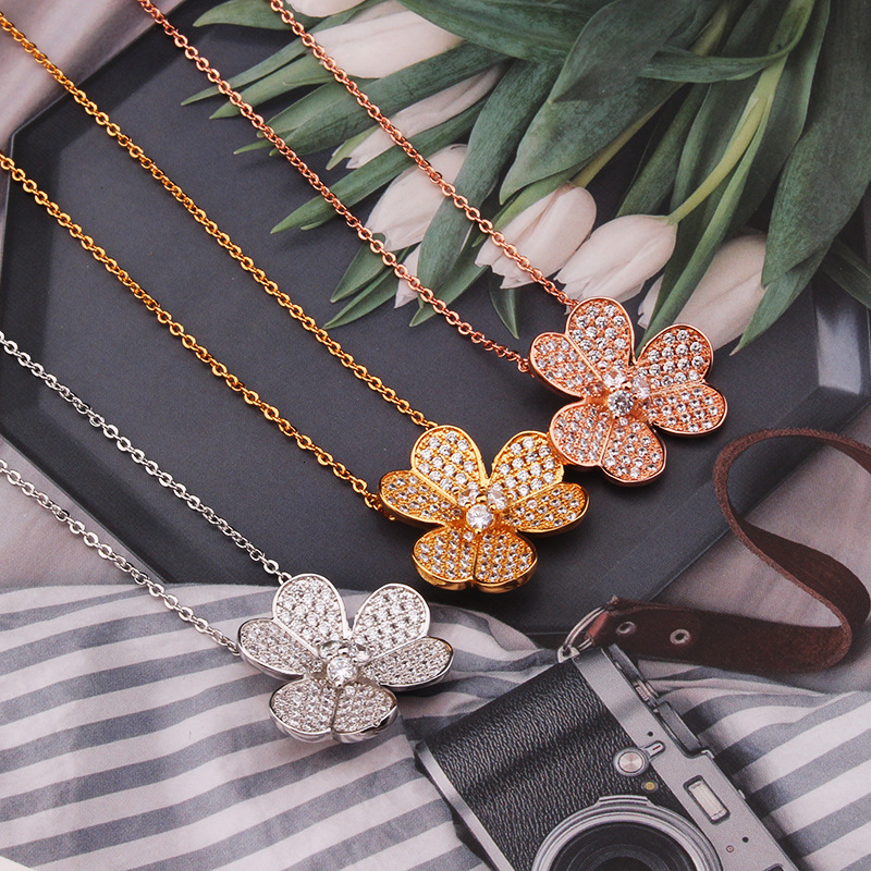 Style Fresh Creative Plum Blossom Full Diamond Necklace And Earrings Set Fashionable Versatile Women's Light Luxury Jewelry