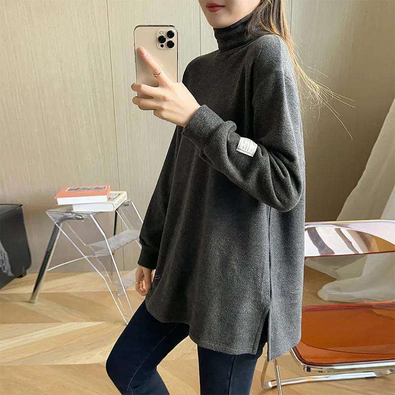 High Neck Thickened Thermal Base Shirt Women, Loose Fit Slimming Plus Size Long Sleeve T-Shirt for Autumn and Winter
