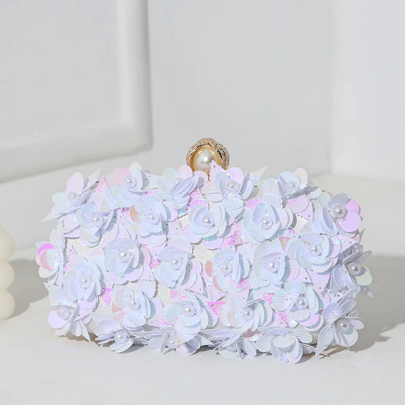 Fashion explosion handmade beaded gradual change flower handbag dinner bag ladies banquet evening bag 251231