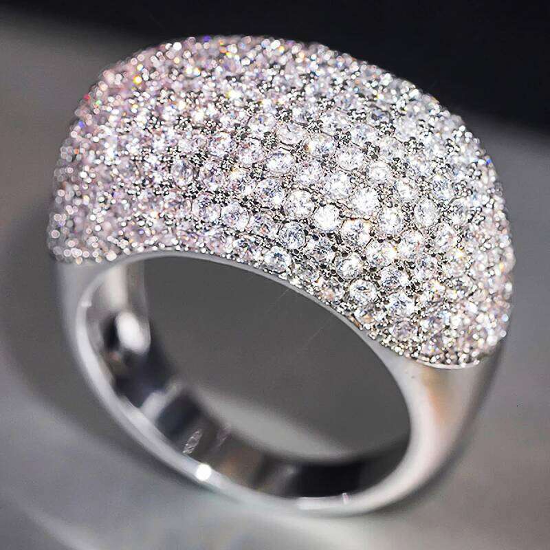 Huitan Sparkling Women Rings for Wedding Engagement Party Full Bling Crystal Cubic Zirconia Luxury Trendy New Jewelry