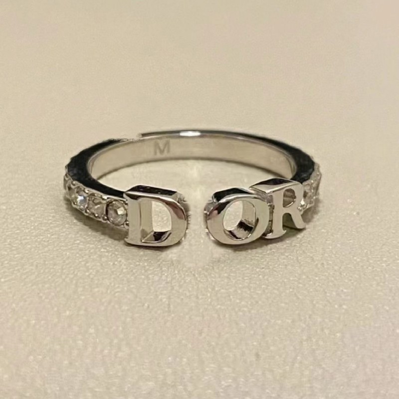 Silver Color Luxury Designer Ring Single Row Drill Classic Ring Elegant Letter Thin Fashion Rings For Women Lady Wholesale