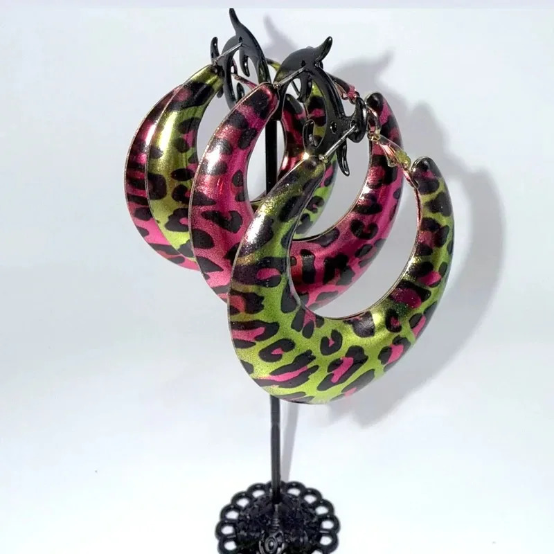 Pink Leopard Print Grunge Rock Punk Charm Earrings for Women Sexy Fashion Accessories Green Leopard Print Earrings Y2K Jewelry 251230