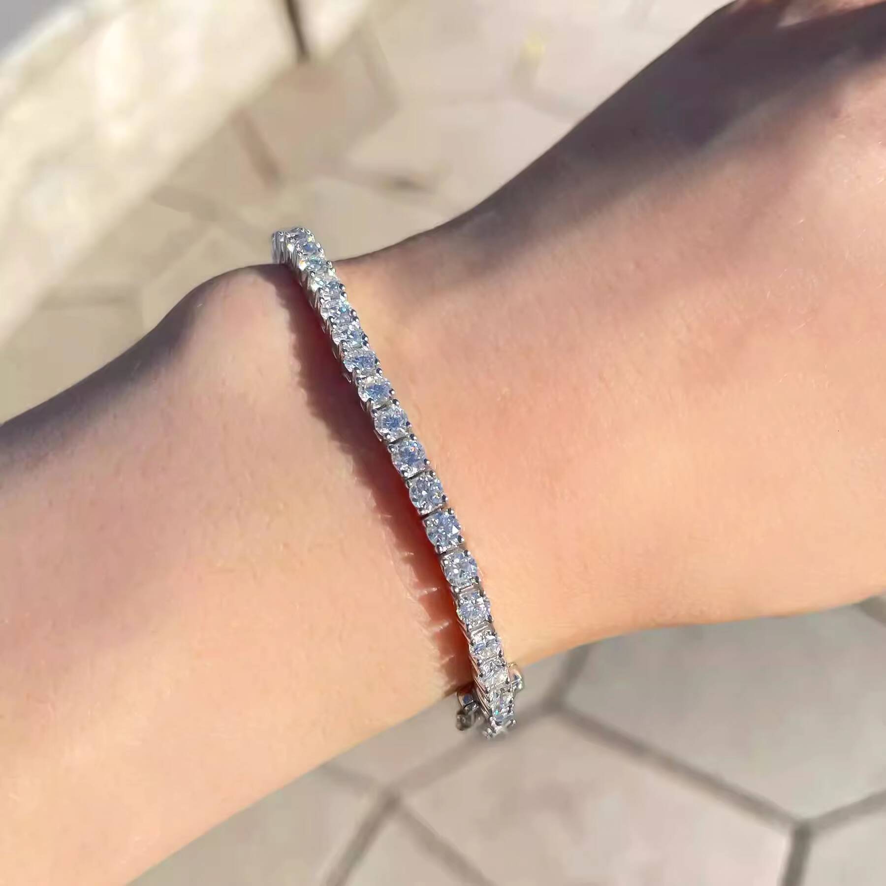 Wholesale S925 Sterling Silver Moissanite Tennis Bracelet Fully Inlaid with 03ct Moissanite Platinum Bracelet for Woman