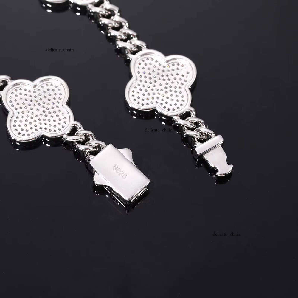 GRA Certified Diatomaceous Earth Ice Out 18mm 925 Sterling Silver Clover Chain Bracelet VVS Moissanite Tester Passed Hip Hop Pearlescent Unisex