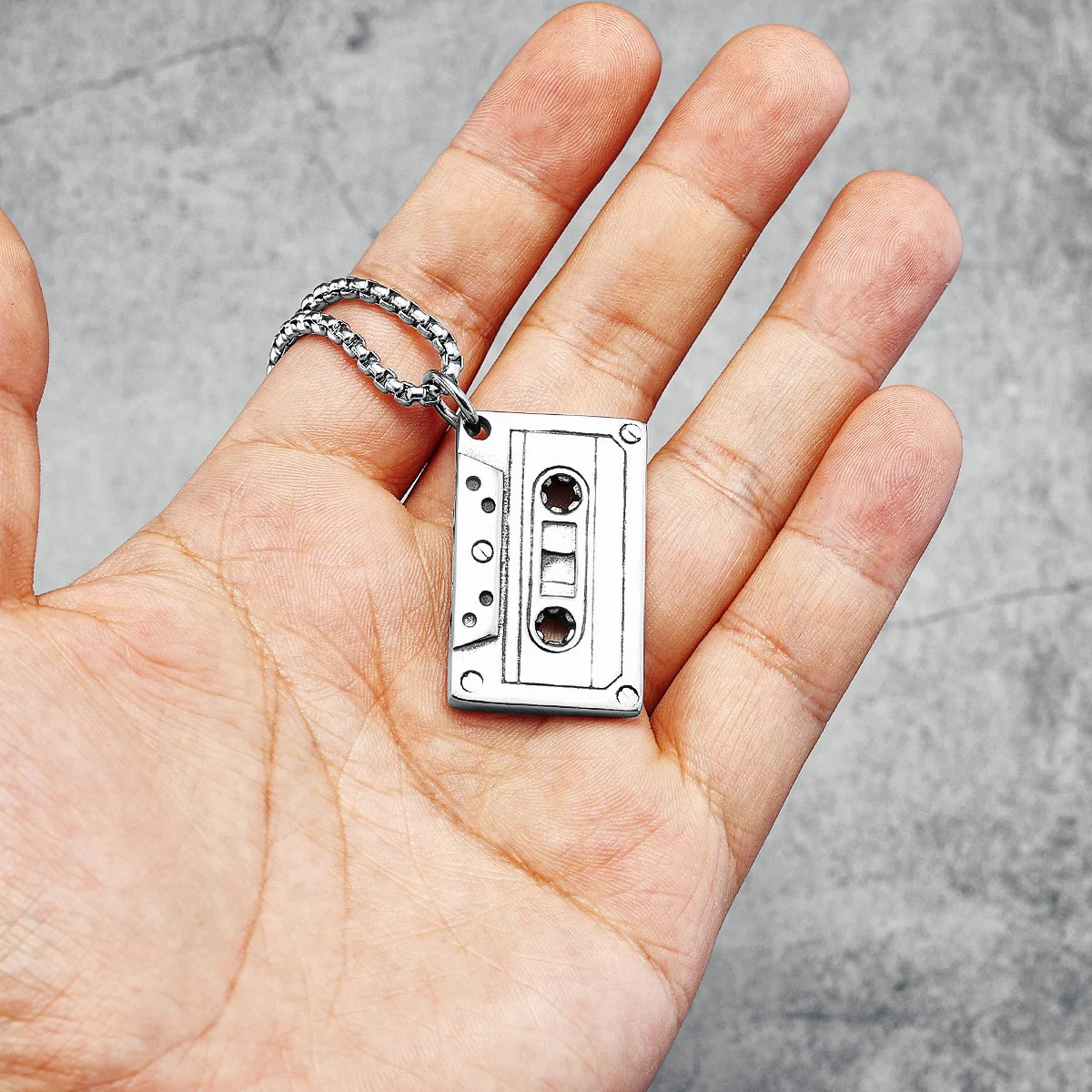 Retro Cassette Tape Necklace Stainless Steel Men Pendant Chain Vintage Hip Hop Rap Music Party for Friend Jewelry Gift 251230