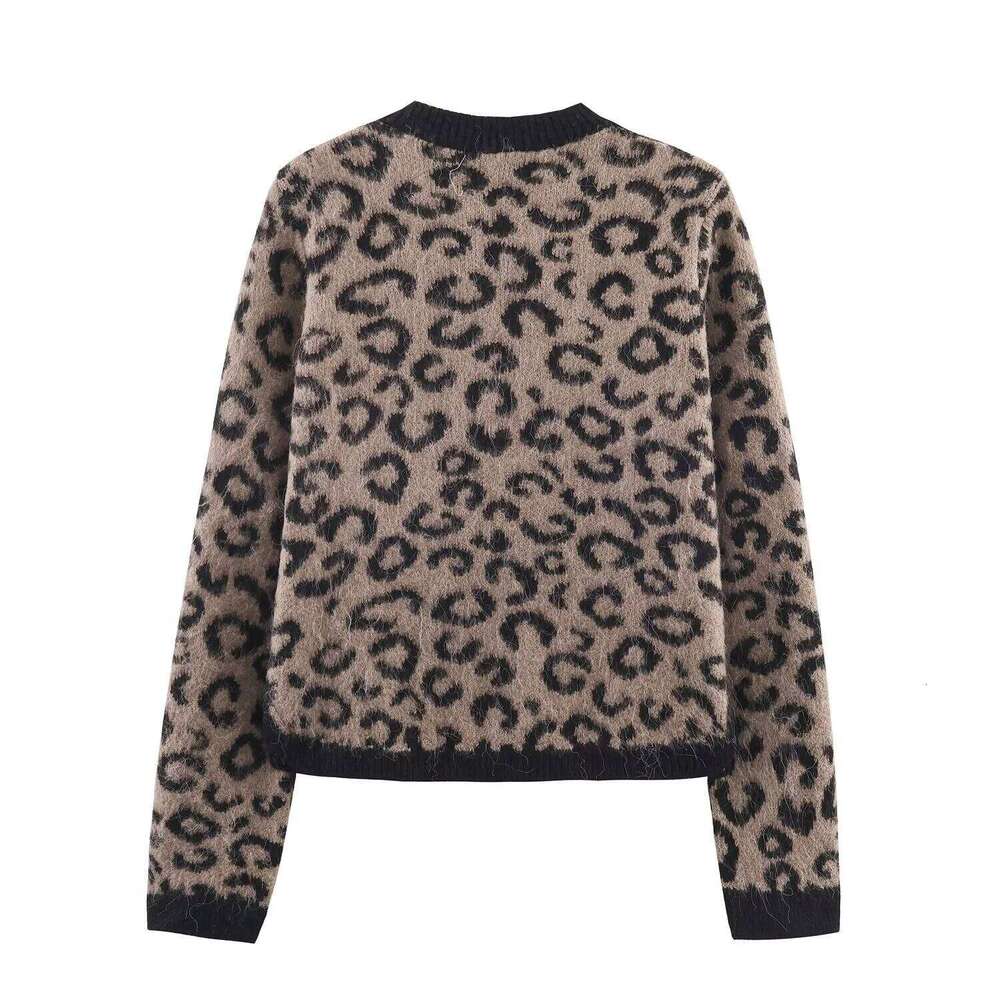 Winter New Women's Casual Fashion Simple Elegant Round Neck Long Sleeve Animal Jacquard Knit Cardigan