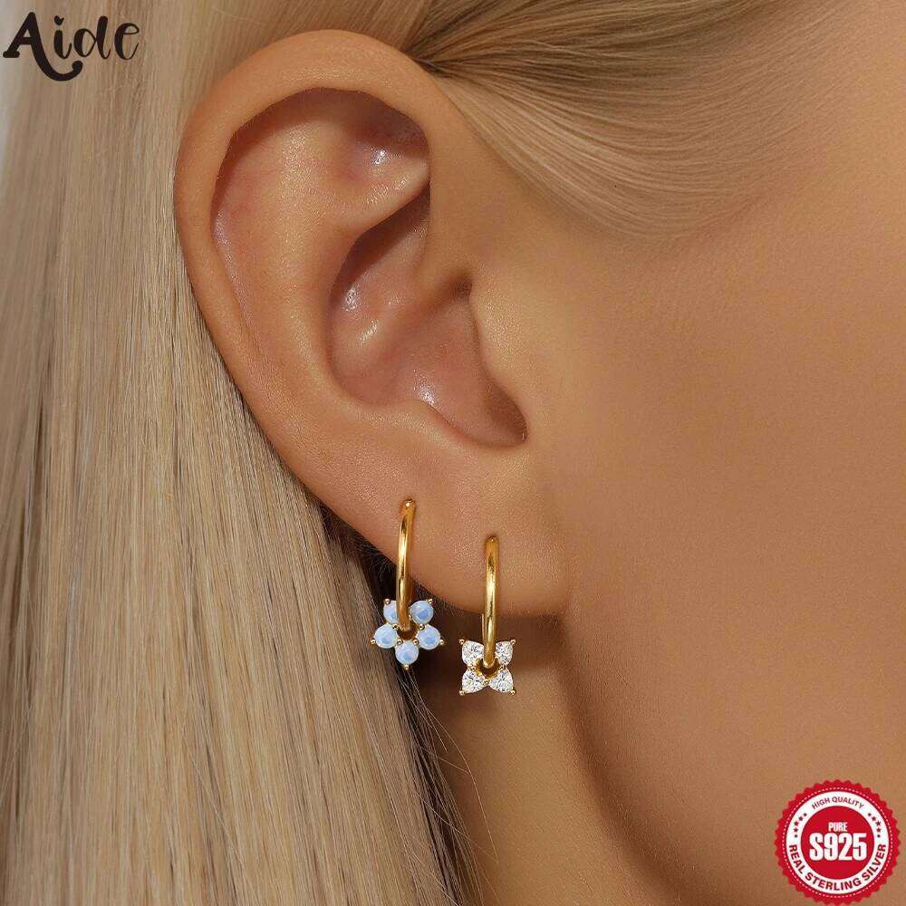 Aide 925 Sterling Silver Micro Inlaid Four-Leaf Clover Earrings Women Diamonds Ear Clasps Design Elegant Noble Temperament Hoops