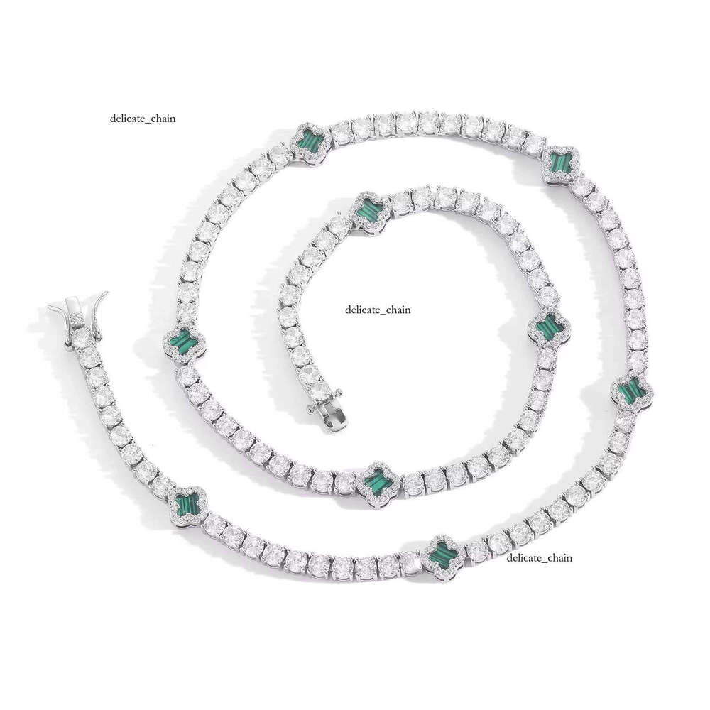 Luxurious Four-Leaf Clover Tennis Full VVS Moissanite Design Fashion Chain Necklace