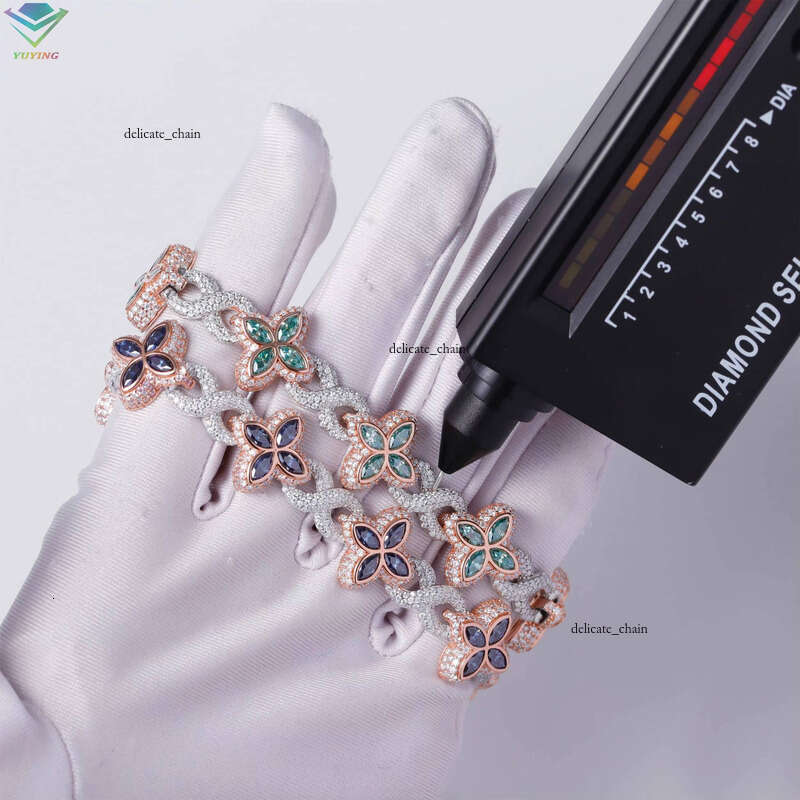 Yuying Fashion Two-tone Flower Pass VVS Moissanite Test 925 Silver Four-leaf Clover Infinity Bracelet Unisex Jewelry