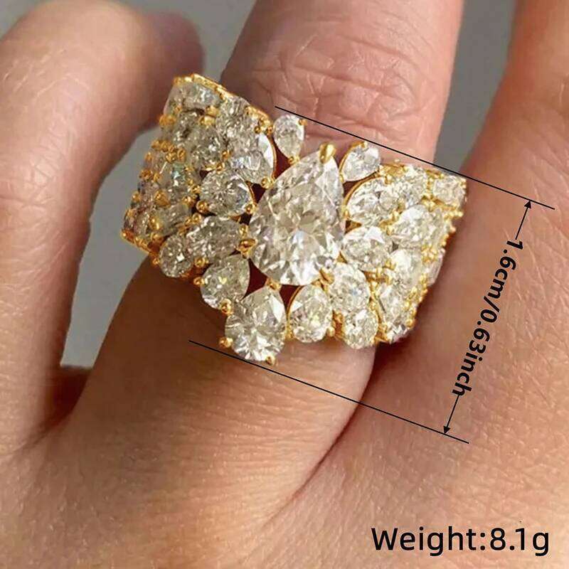 Huitan Gorgeous Women Wedding with Waterdrop Cubic Zirconia Modern Fashion Design Female Engagement Rings Trendy Jewelry