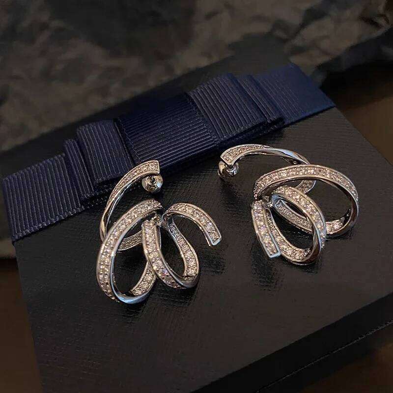 Huitan Unique Dainty Ribbon Drop Earrings Women Fashion Aesthetic Engagement Jewelry Graceful Charms Accessories for Party