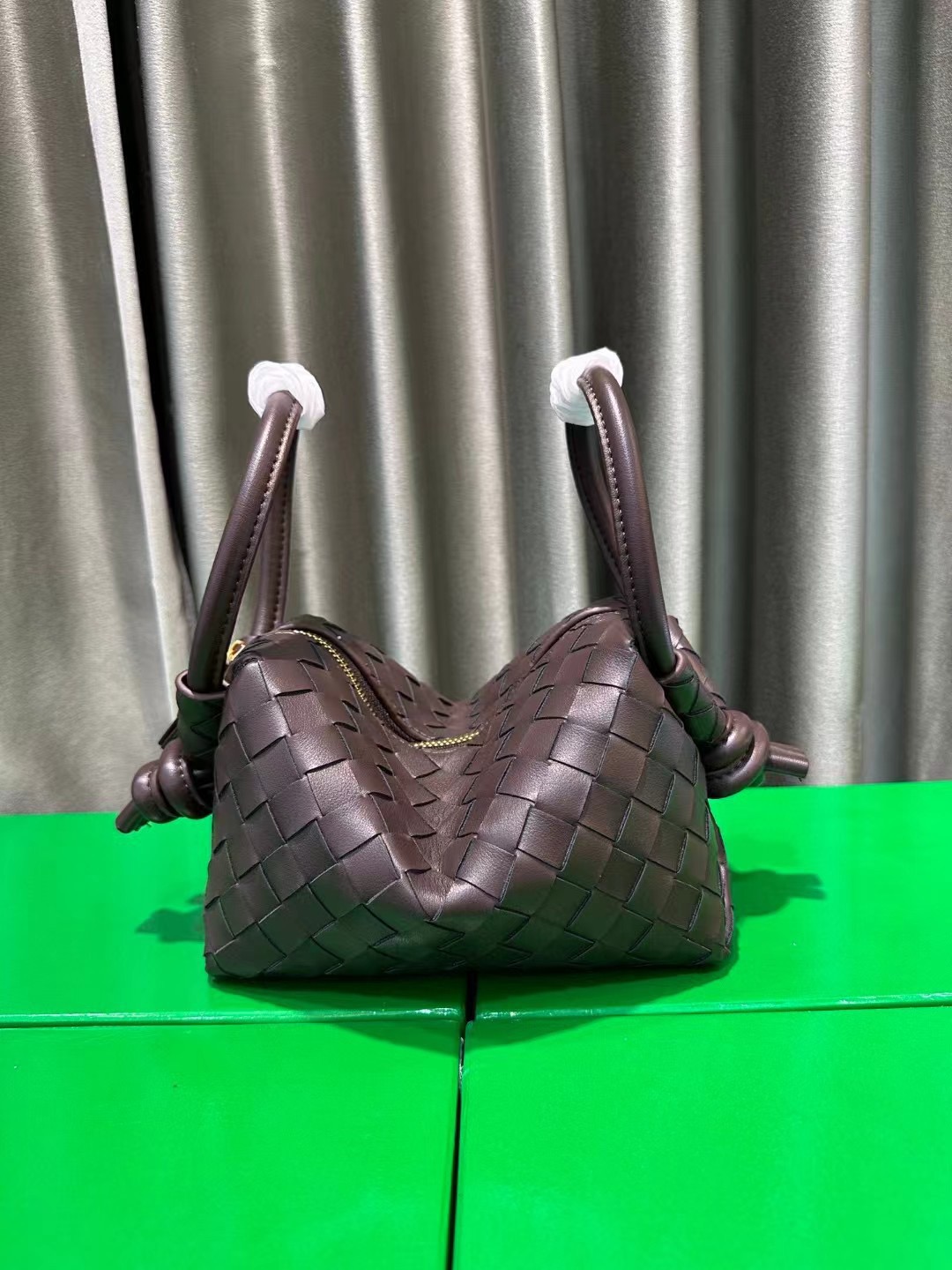 New woven bag large capacity crossbody bag versatile handbag fashionable women's bag luxurious woven Good quality genuine leather crossbody bags 