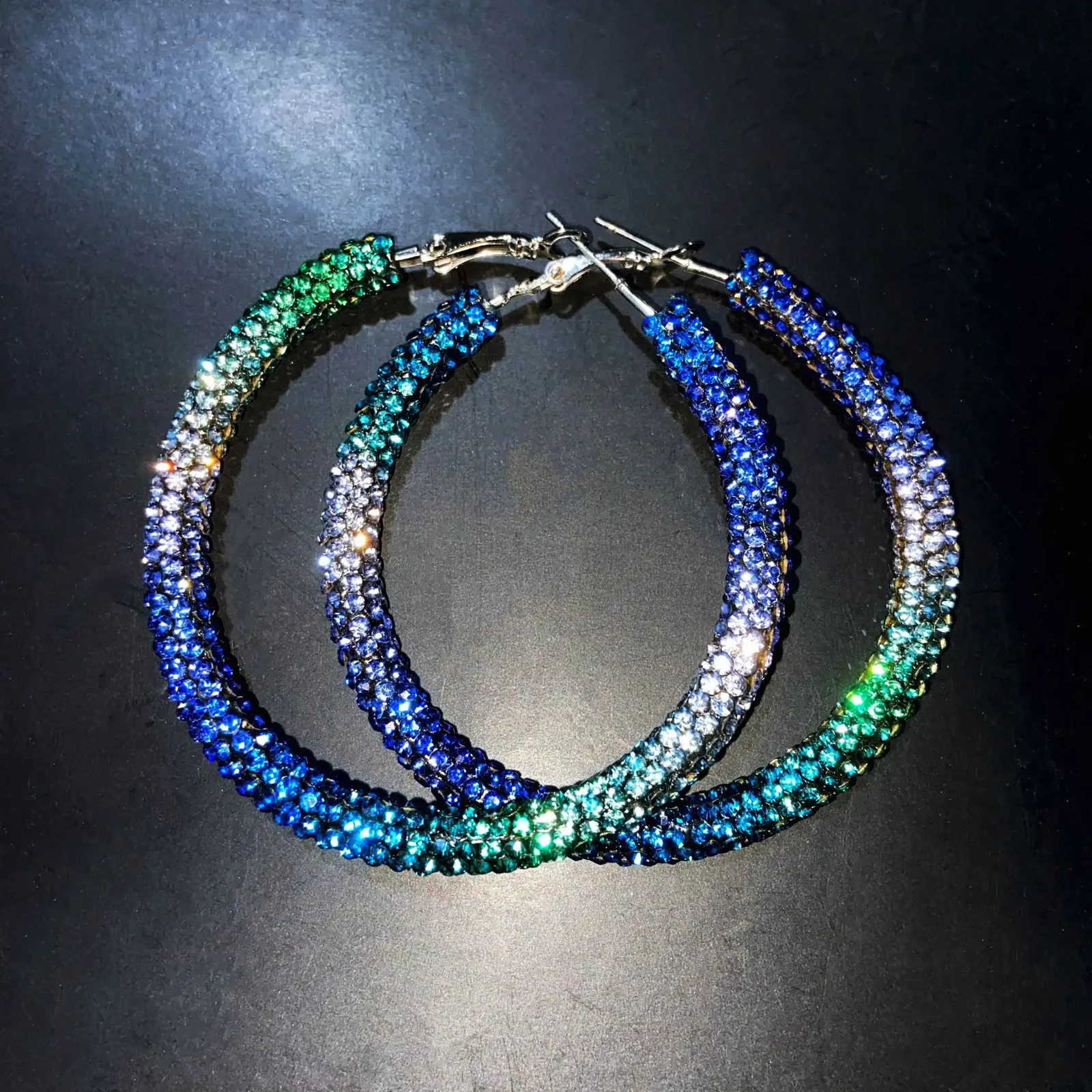 Y2K Blue Crystal Hoop Earrings Korean Fashion Charms Circular Ring Earrings for Women Punk Jewelry Sexy Accessories Geometry 251230