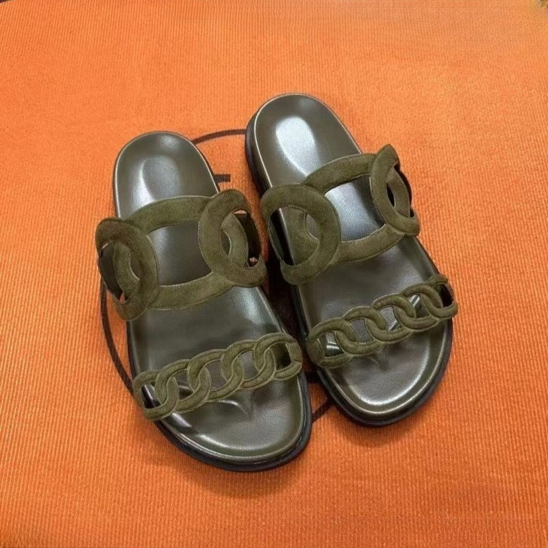 Top Designer Sandals for Women, Women's Summer Sandals, Slippers, Outdoor Beach Sandals, Classic Fashion Casual Hollowed-Out Pig Nose Platform Slippers for Women 10A