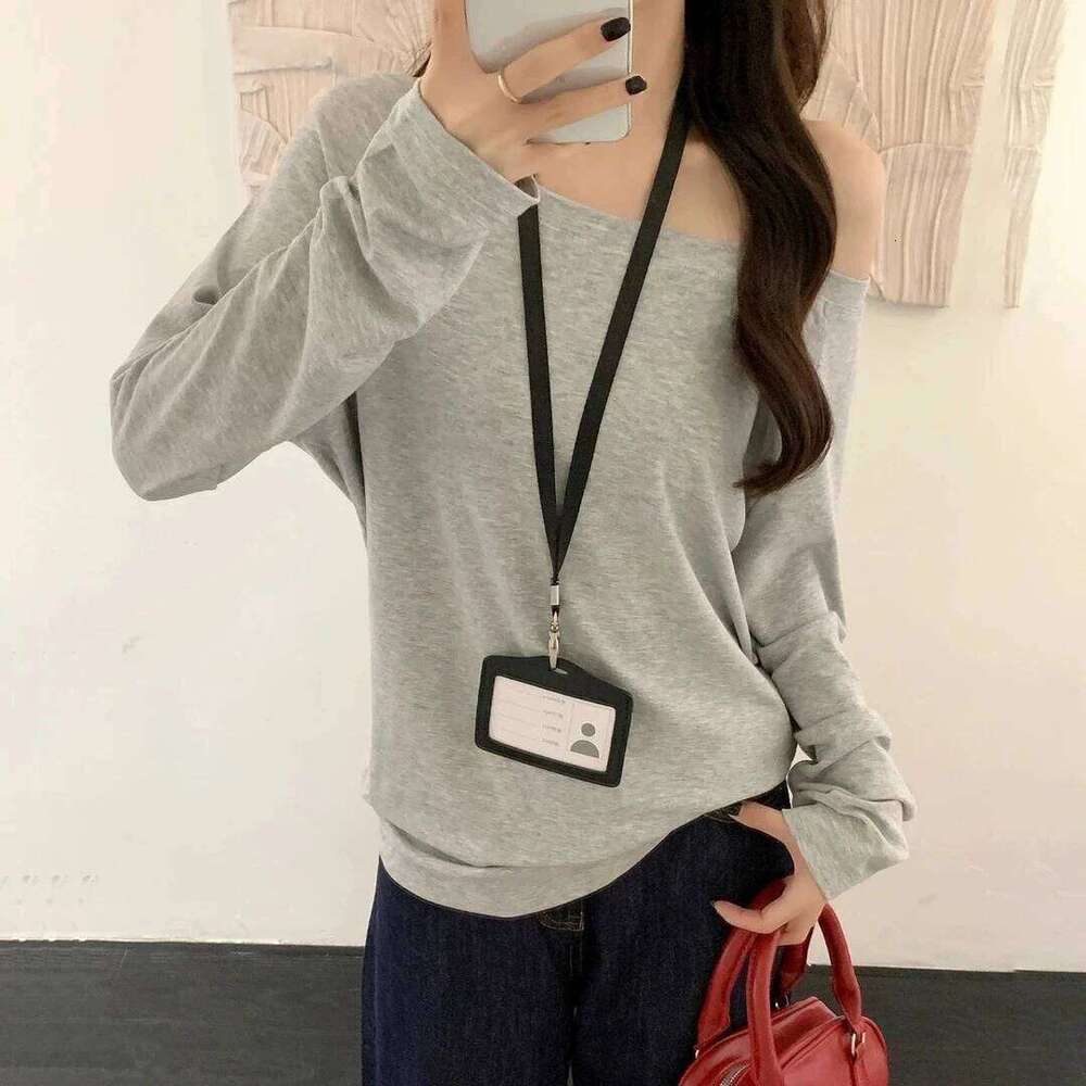 Women's off shoulder diagonal collar long sleeved women's solid color casual top, spring and autumn basic T-shirt, Kore