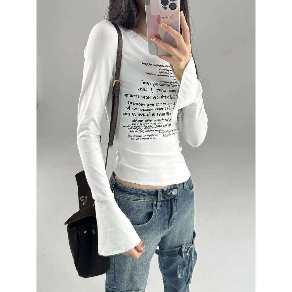 Y2K women's round neck slim fit top, street style printed letter slit flared sleeve T-shirt top