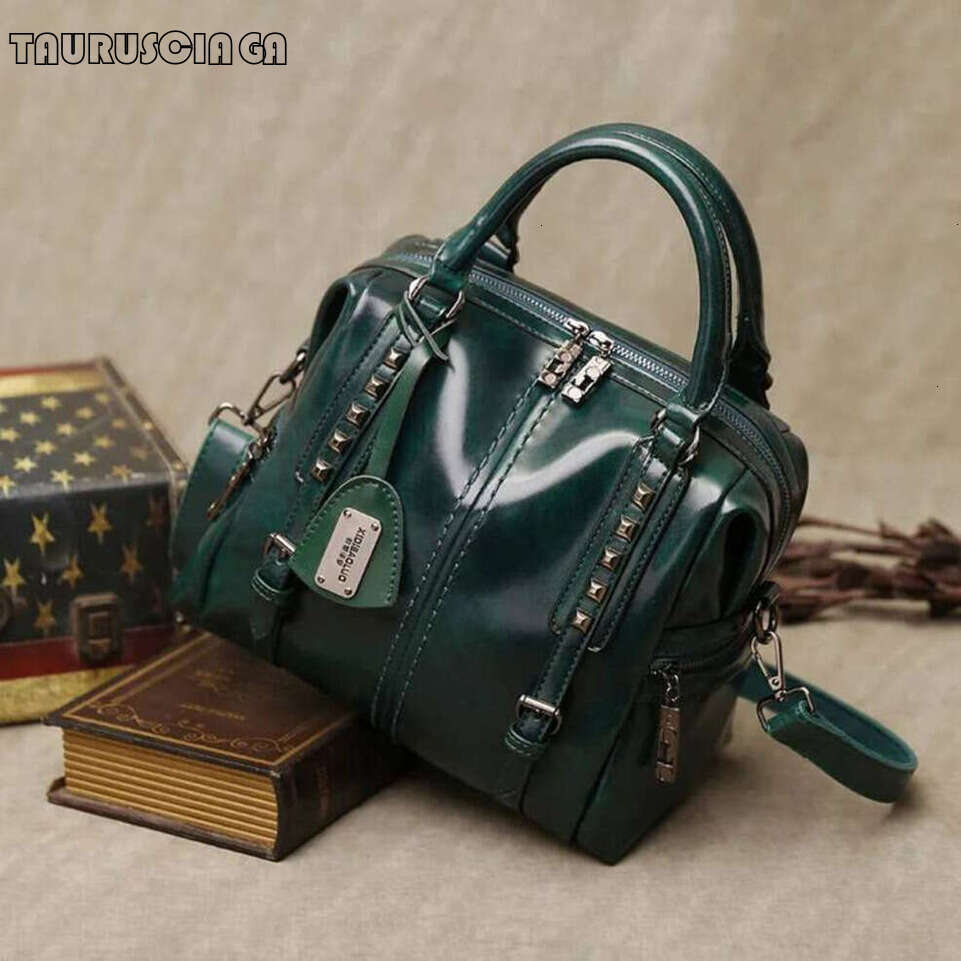 TAURUSCIAGA Women rivet Shoulder Messenger Bag Luxury Handbags Leather Crossbody Ladies Hand Bags for Woman Bolsa Feminina